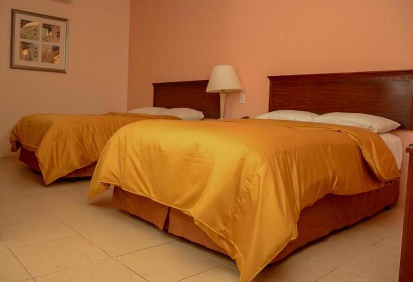Quarto Estandar, Durazno Inn