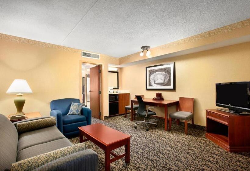 Люкс Executive Кровать Кинг, Capitol Plaza Hotel Jefferson City