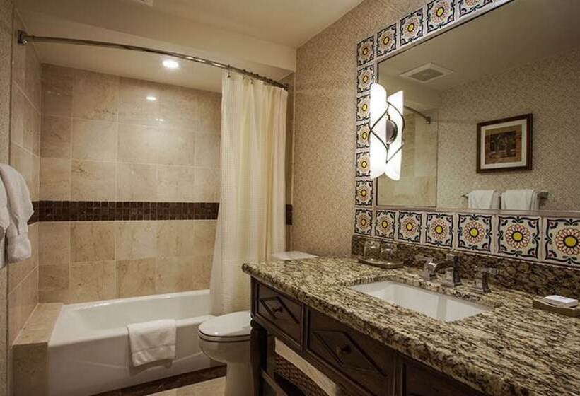 Полулюкс, Casa Munras Garden Hotel & Spa