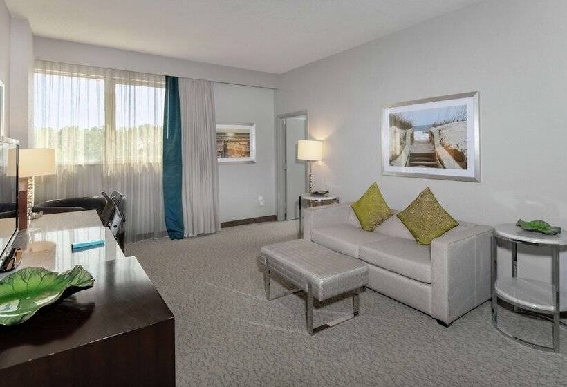 스위트 킹사이즈 침대, Doubletree By Hilton Hotel Jacksonville Airport