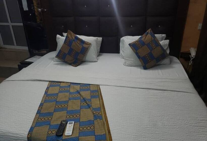 اتاق لوکس, Tega Suites