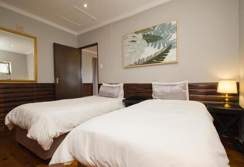 Family Suite, Royal Palms Guest House