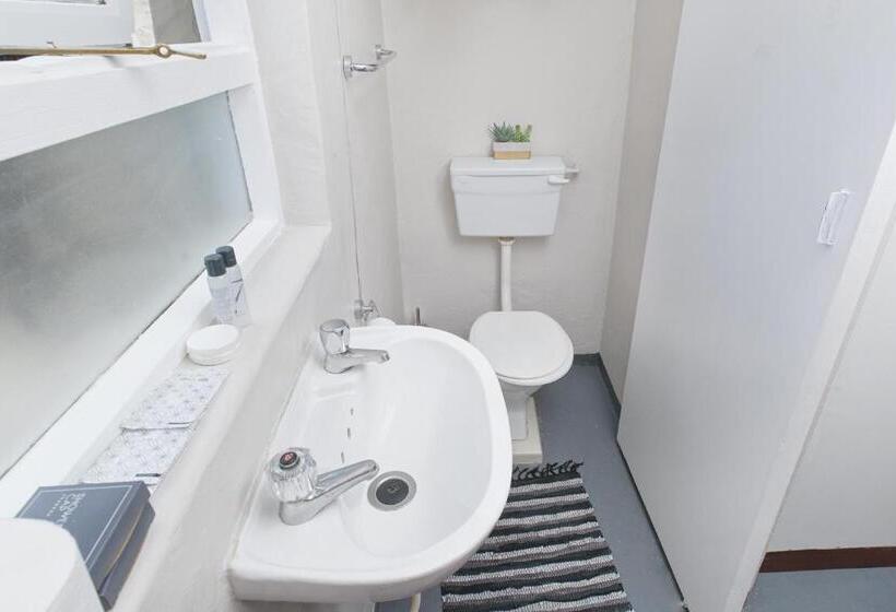 Семейное Студио, Royal Palms Guest House