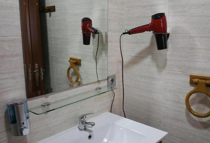 Номер Economy, Sotel Valle Guadiaro