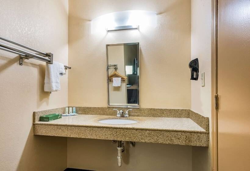 Номер Стандарт Кровать Квин Адаптированный для Инвалидов, Quality Inn Cullman I 65 Exit 310