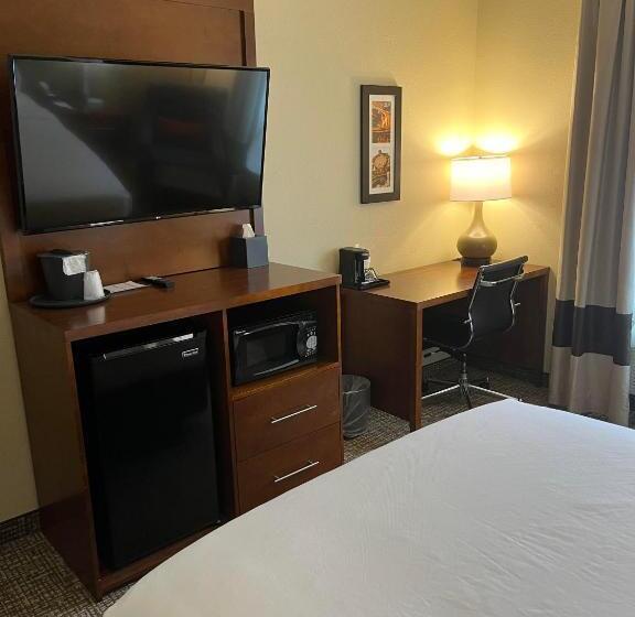 Номер Стандарт, Wingate By Wyndham Pittsburgh West Mifflin