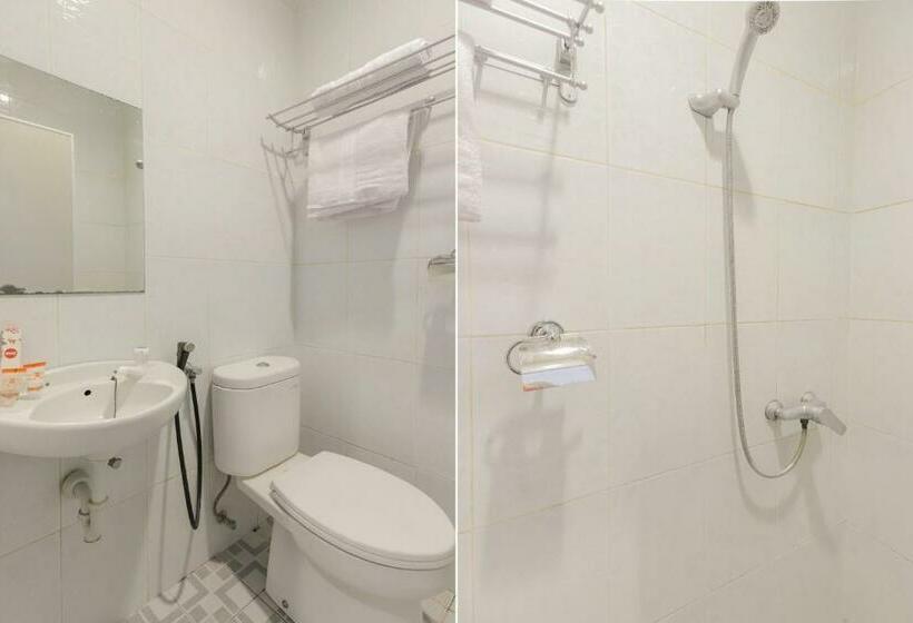 Quarto Estandar, Oyo 866 Idola Residence