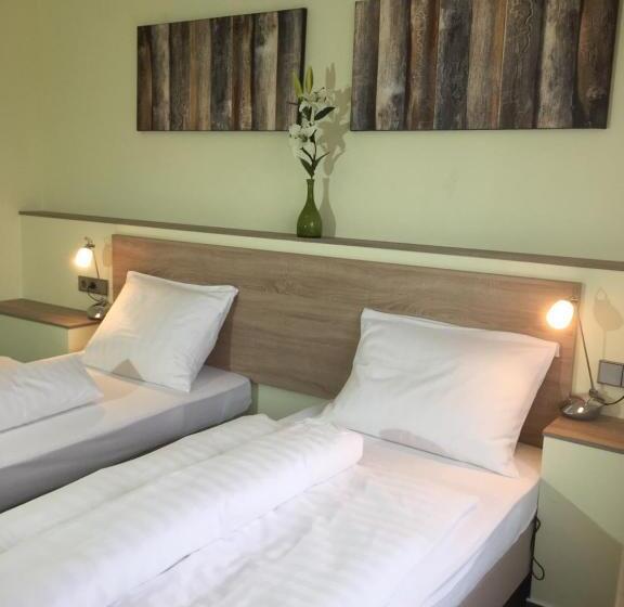 Номер Стандарт Трехместный, Motel De Winter   Motel   Apartmenthaus   Monteurzimmer