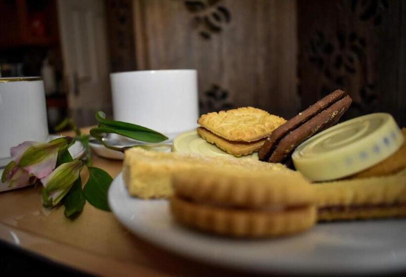 디럭스 룸 킹사이즈 침대, Tlc Exmouth Bed And Breakfast