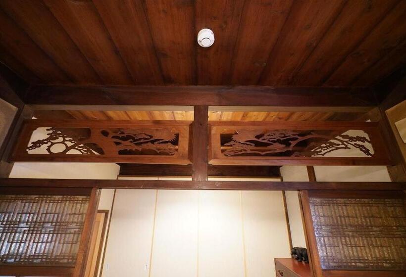 Четырехместный Номер Стандарт, Uji Tea Inn