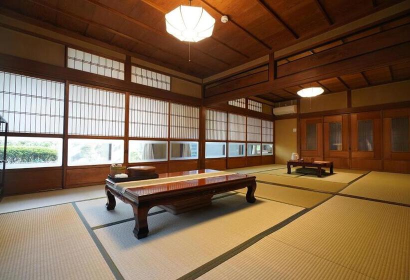 Президентский Люкс, Uji Tea Inn