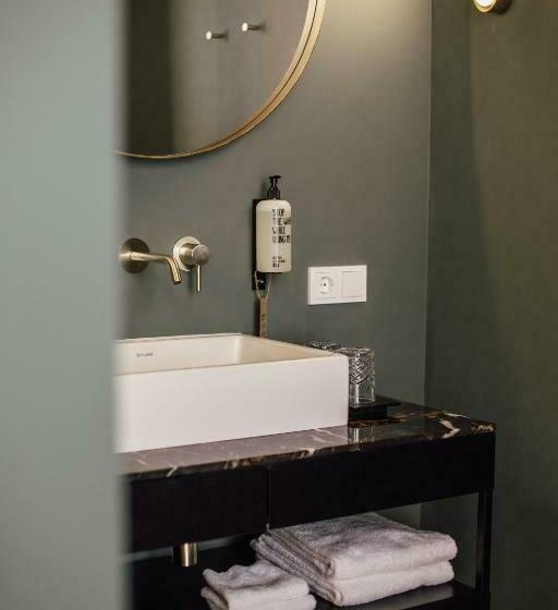 Студия Deluxe, Finch Boutique Hotel, Downtown