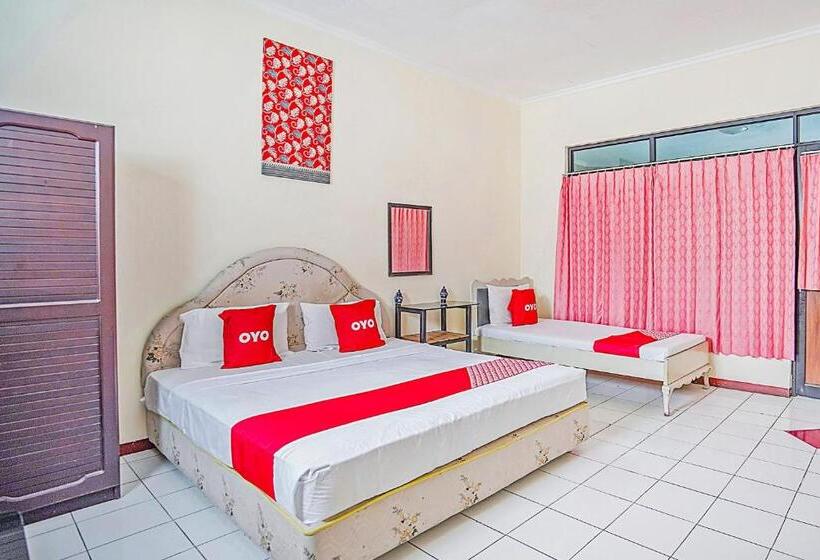 סוויטה משפחתית, Lie Mas Prigen Pasuruan Mitra Reddoorz