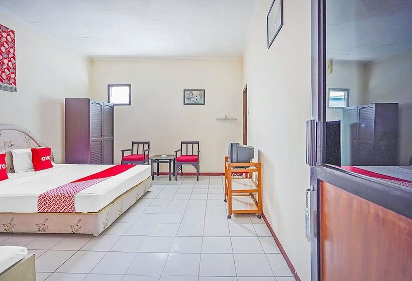 סוויטה משפחתית, Lie Mas Prigen Pasuruan Mitra Reddoorz