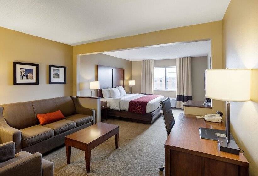 Люкс, Comfort Suites Lincoln North