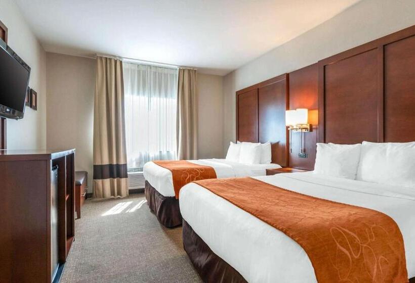 スイート, Comfort Suites Yakima
