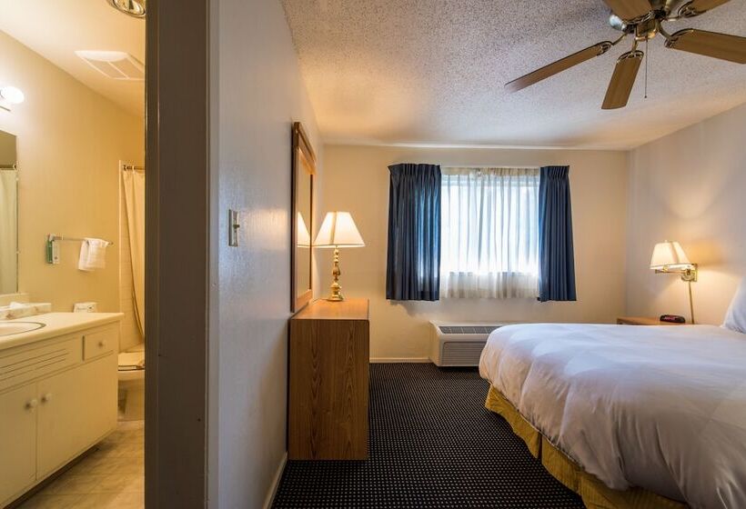 Executive Suite, Coral Reef Inn & Condo Suites
