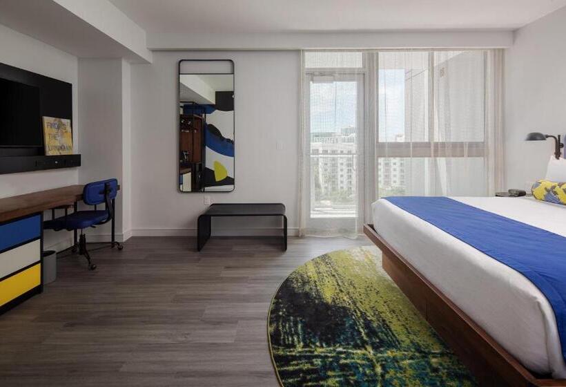스위트 킹사이즈 침대, Indigo Miami Brickell By Ihg