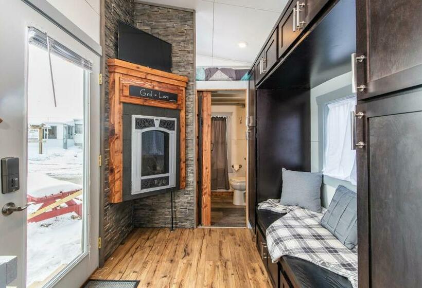 Номер Стандарт, Tiny House Leadville