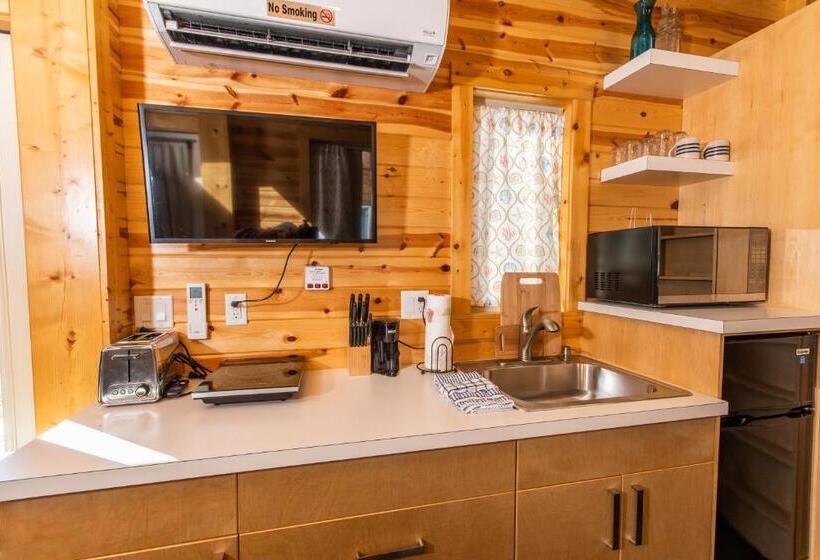 Номер Стандарт, Tiny House Leadville