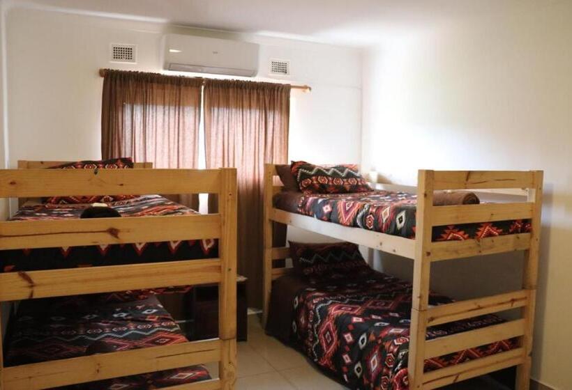经济型三人房间, Umkomaas Lodge