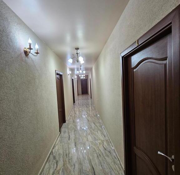 اتاق استاندارد, Pensiunea Diamond