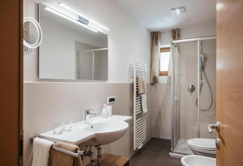 带1个卧室的公寓, Apartment Sotmarin