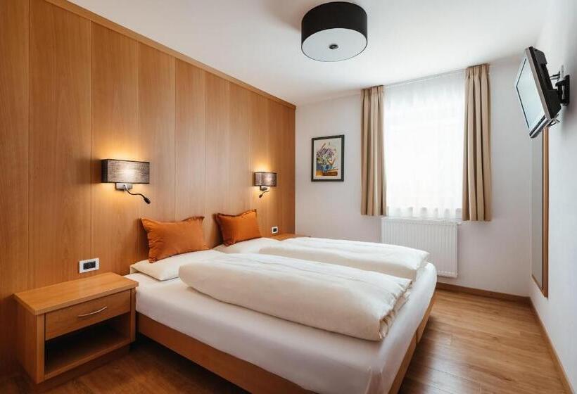 Апартаменты 1 Спальня, Apartment Sotmarin