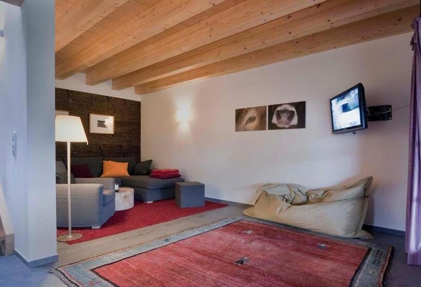 Апартаменты 3 Спальни, Marchlhof