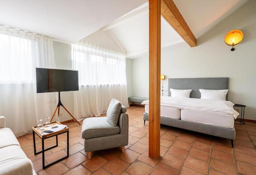 Номер Superior с Балконом, Albergo Toscana