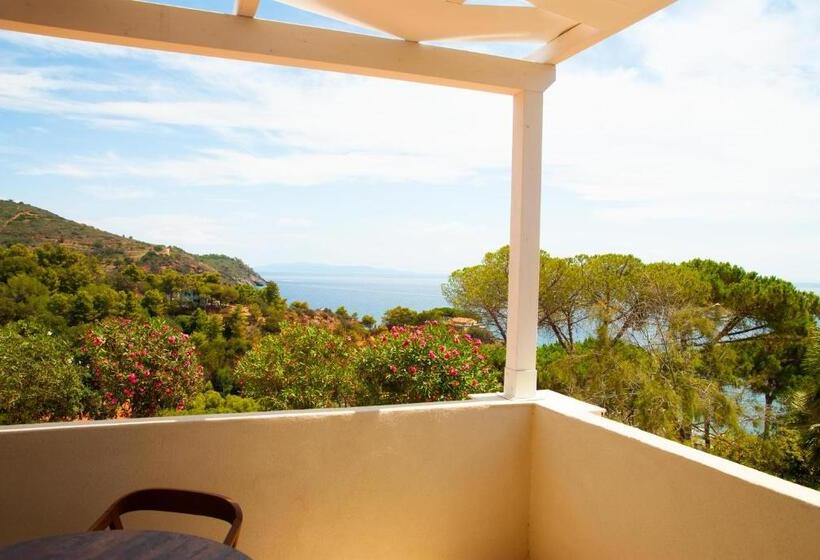 آپارتمان سوپریور 1 خوابه با چشم‌انداز دریا, Resort Capo Bianco