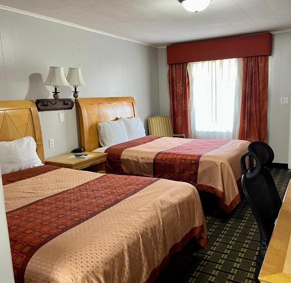 Номер Стандарт 2 Двуспальные Кровати, Chief Motel