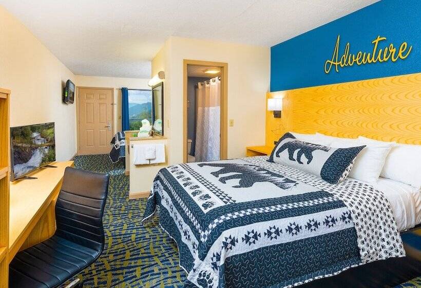 带2个双人床的标准工作室, Creekstone Inn
