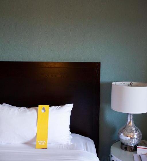 身障者適用スタンダードルーム, Crowne Plaza Cabana Hotel, An Ihg
