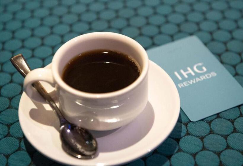 エクゼクティブスイート, Crowne Plaza Cabana Hotel, An Ihg
