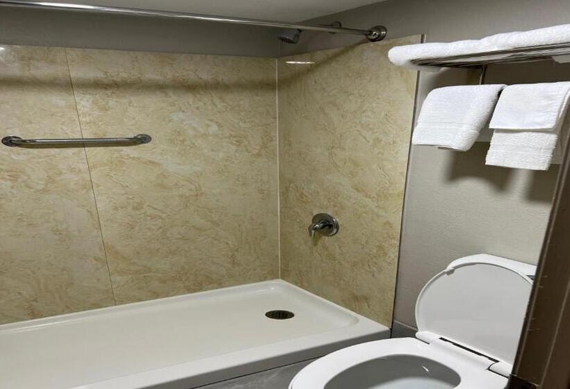 Стандартный Номер Кровать Кинг, Days Inn By Wyndham Tupelo