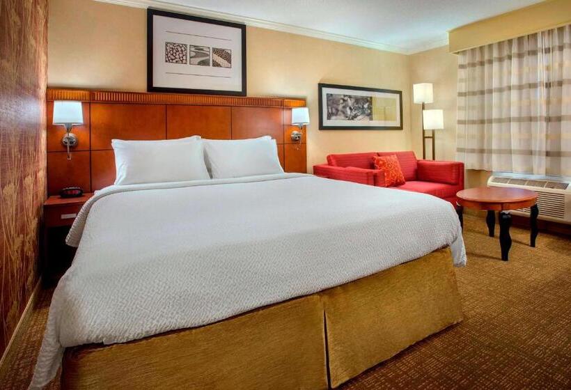 Номер Deluxe с Балконом, Sonesta Select Boston Danvers