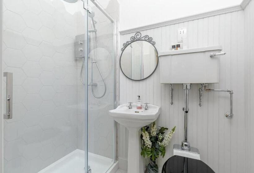 اتاق استاندارد با تخت بزرگ, Ben Cruachan Guest House
