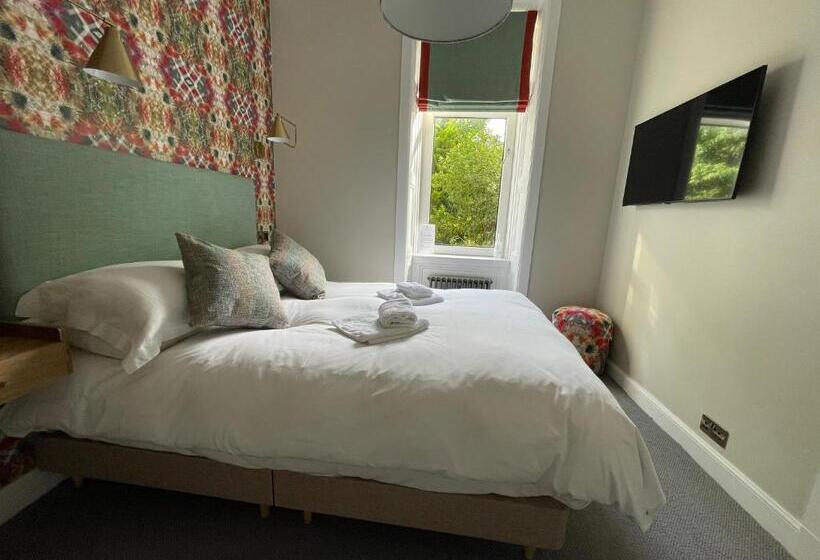 اتاق استاندارد با تخت بزرگ, Ben Cruachan Guest House