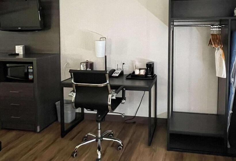 Стандартный Номер Кровать Кинг, Quality Inn Merrimack  Nashua