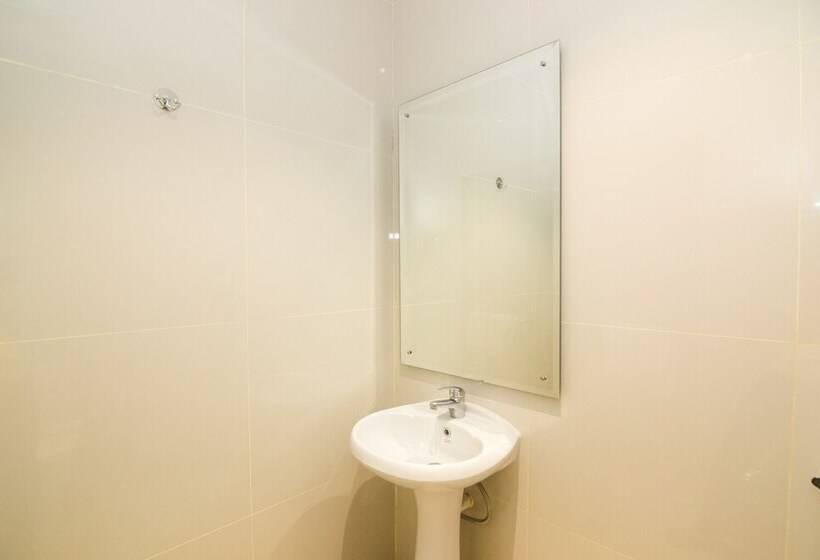 Номер Стандарт, Blitz Hotel Batam Centre