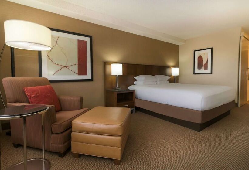스탠다드 룸 더블 침대, Doubletree By Hilton  Spokane City Center