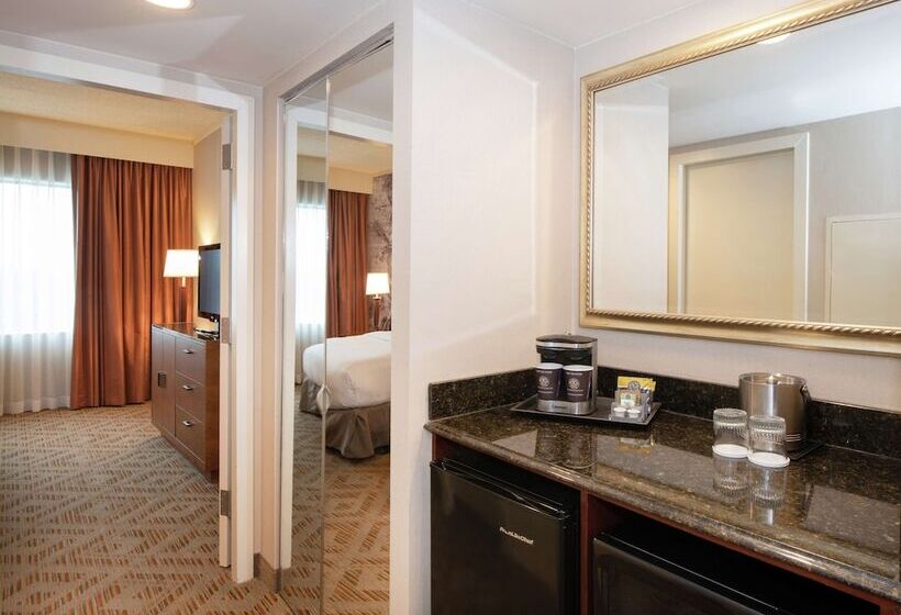 Президентский Люкс, Doubletree Suites By Hilton Hotel Philadelphia West