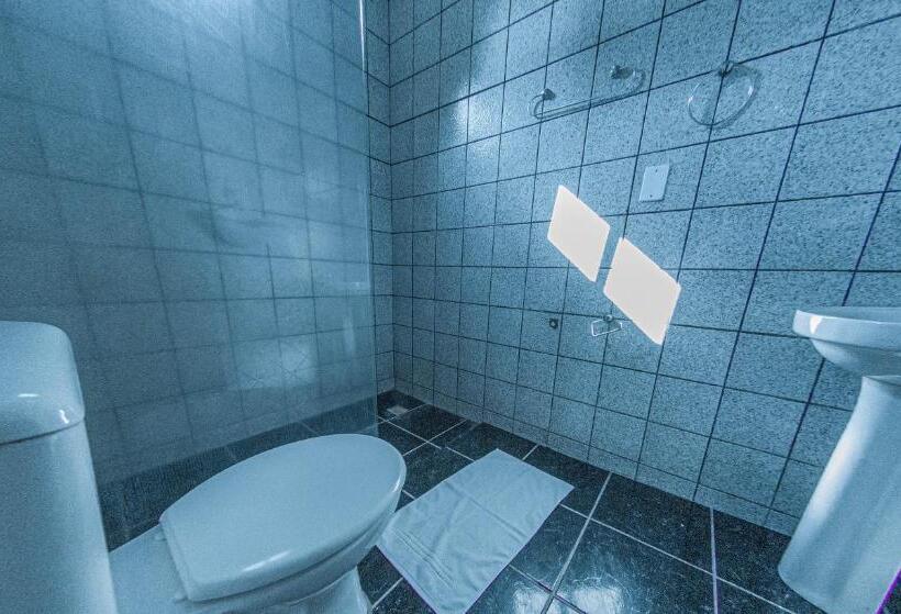 اتاق خانوادگی, Pousada Alto Da Praia