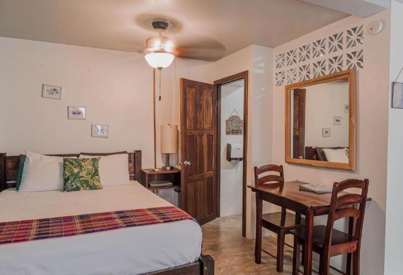 اتاق اکونومی, Drift Inn San Pedro