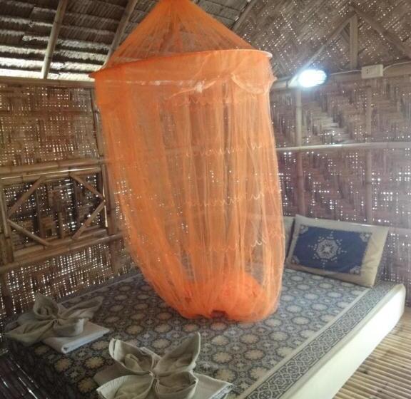 Бунгало Deluxe, Varin Village Koh Lipe