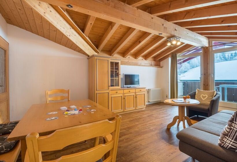 Апартаменты 2 Спальни, Ferienhotel Starennest