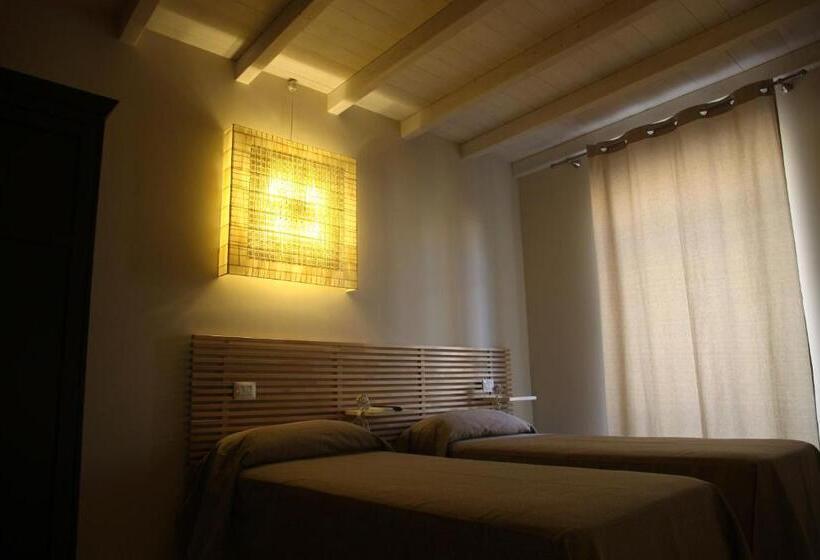 Quarto Estandar, B&b Re Umberto