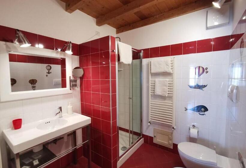 Quarto Triplo Estandar, B&b Re Umberto