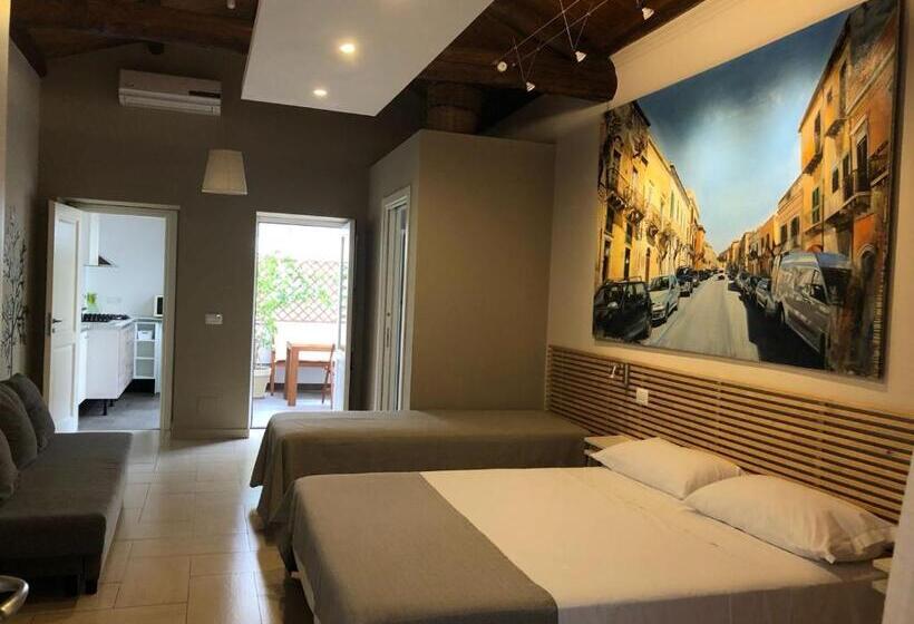 Apartamento 1 Dormitório com Terraço, B&b Re Umberto